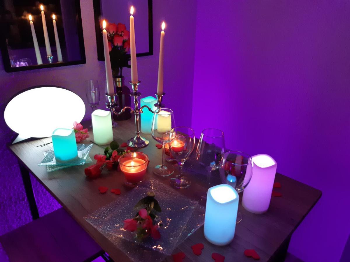 Luxe Sauna Romantique: Biscarosse Getaway Apartment