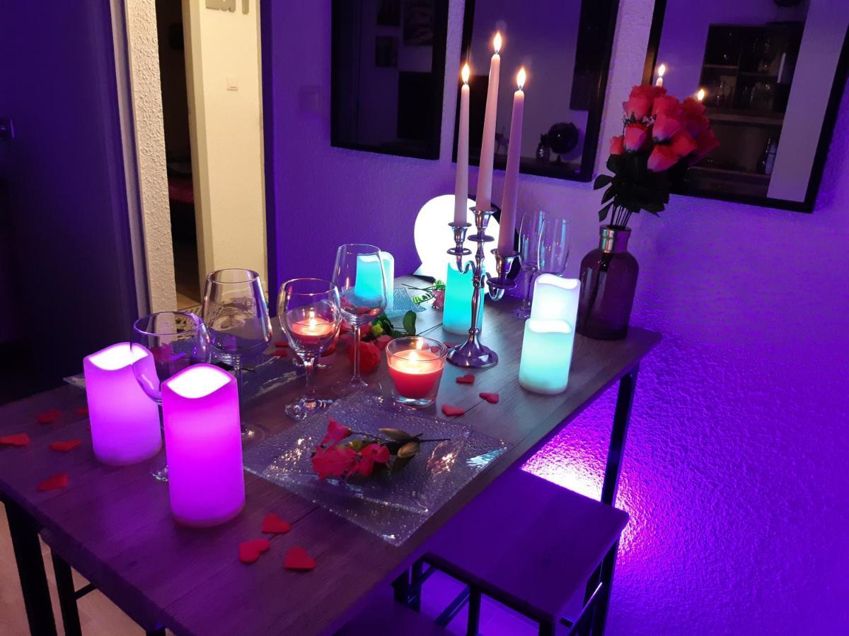 Luxe Sauna Romantique: Biscarosse Getaway Apartment *